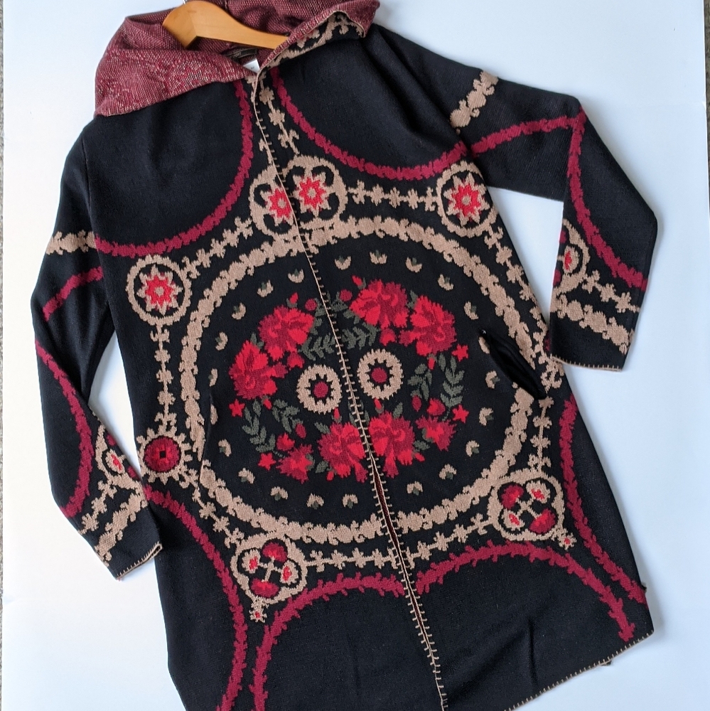 Max sport hooded sweater